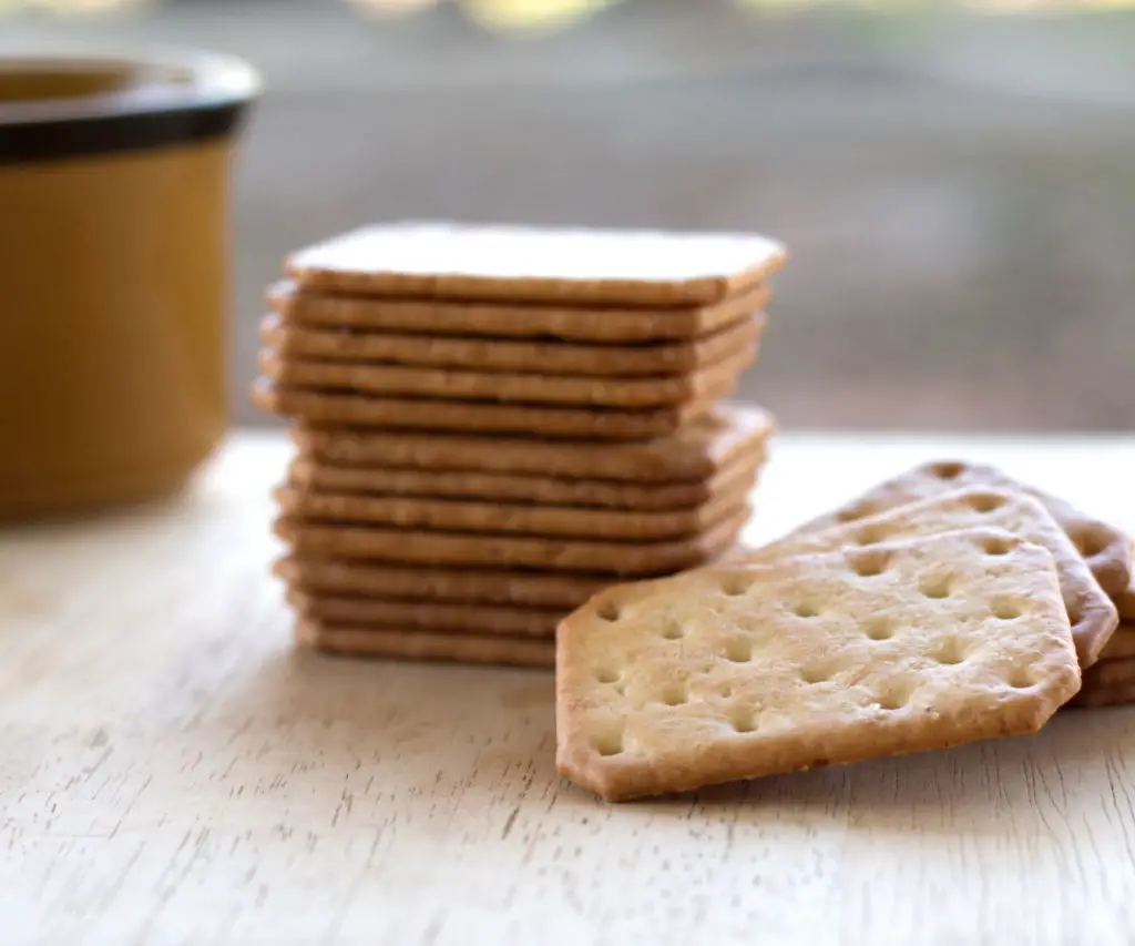 Are Graham Crackers Safe for Hamsters?